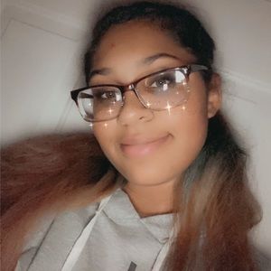 Meet your Posher, Destiny